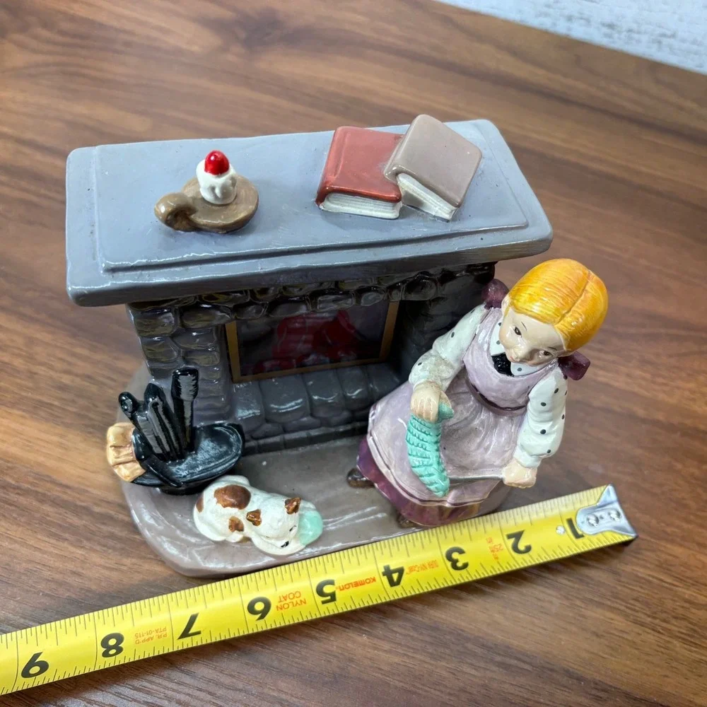 Vintage Christmas Ceramic Music Fireplace 1970's Knitting with the kitty